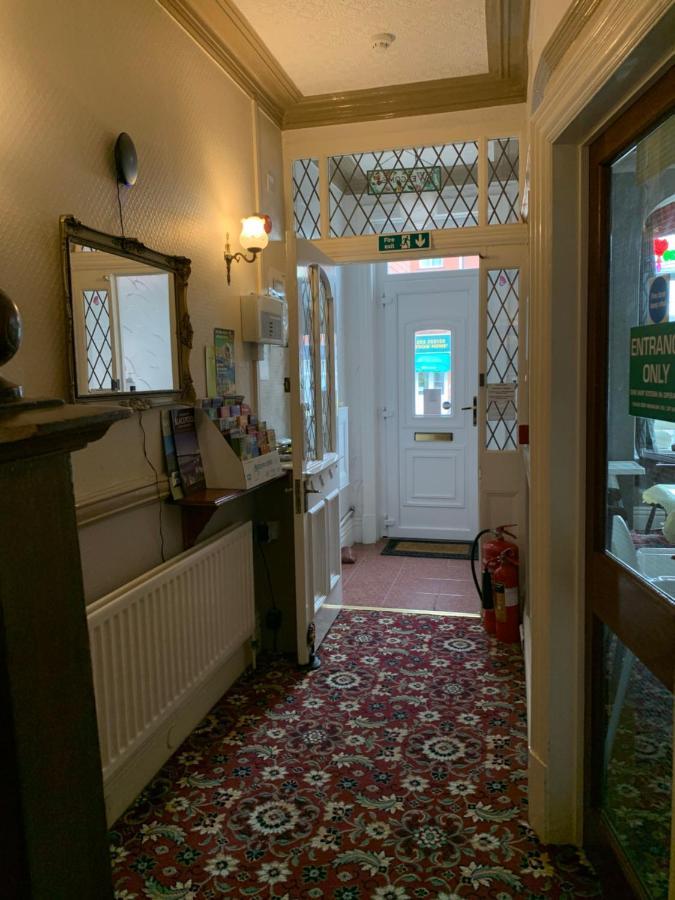 The Woodleigh Family Hotel Blackpool